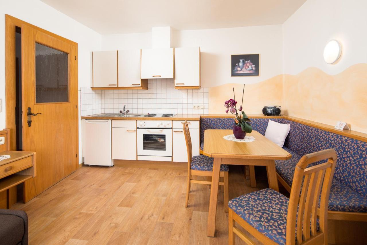 Apartment Wanger นอยเคียร์เชน อัม โกรสเวเนดิเกอร์ ภายนอก รูปภาพ